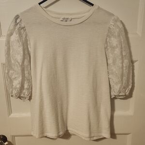 Free the Roses Cream Puff Sleeve Blouse